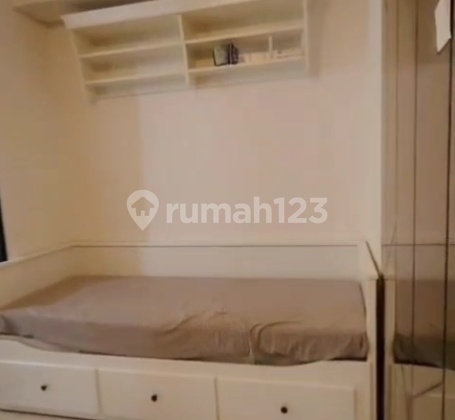 Apartemen Siap Huni Furnished 1 BR di Landmark Residence 2