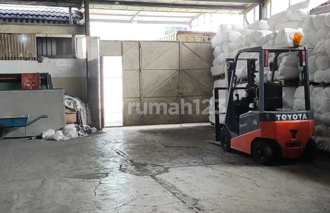 Gudang inhofftank Strategis ke kota, Sayap Soekarno Hatta 