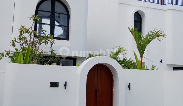 Villa In Mumbul Nusa Dua Bali SHM Freehold