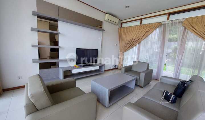 Rumah Modern Bagus 3 Lantai Setra Duta, Bandung Rumah Modern Bagus 3 Lantai Setra Duta, Bandung