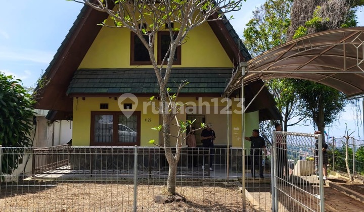 Rumah Bagus di Dago Pakar Timur, Bandung Rumah Bagus di Dago Pakar Timur, Bandung