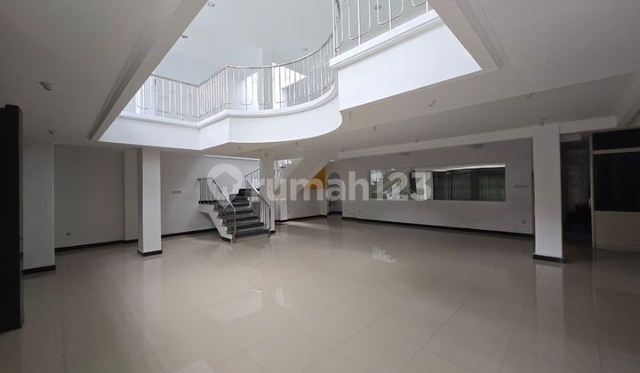 Business Space Excellent Location Mainroad Pasir Kaliki, Bandung Business Space Excellent Location Mainroad Pasir Kaliki, Bandung