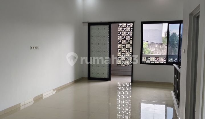 Rumah siap huni minimalis di Pasir Salam Bandung