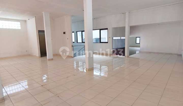 Ruang Usaha Strategis Mainroad Kopo Astanaanyar, Bandung