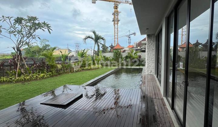 Villa Mewah di Central Canggu Inside Elite Complex Villa Villa Mewah di Central Canggu Inside Elite Complex Villa
