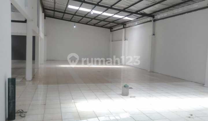 Holis Permai Warehouse Near Pasir Koja Toll Gate Suitable for Home Industry Holis Permai Warehouse Near Pasir Koja Toll Gate Suitable for Home Industry
