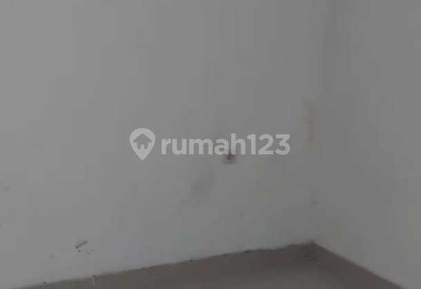 Safe Affordable House in La Margas Residence Complex 2