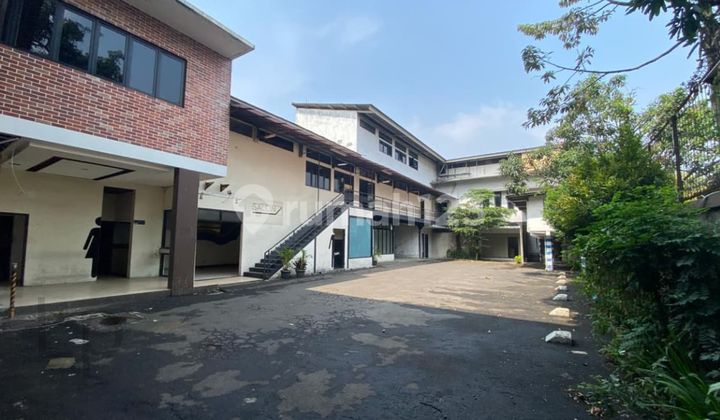 Business Space in Pasir Kaliki Suitable for Cafe, Showroom, Office Business Space in Pasir Kaliki Suitable for Cafe, Showroom, Office