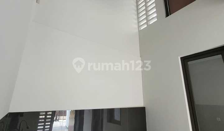 Minimalist house in TCI 1 Taman Cibaduyut Indah, Bandung 2