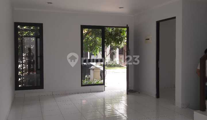 Rumah Mewah Murah di Cluster Dayana Summarecon Bandung