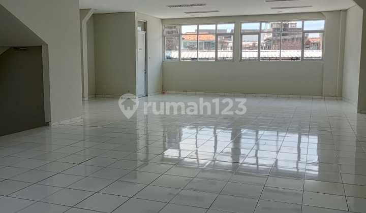 Commercial Location Office Building Pungkur Mainroad City Center Commercial Location Office Building Pungkur Mainroad City Center