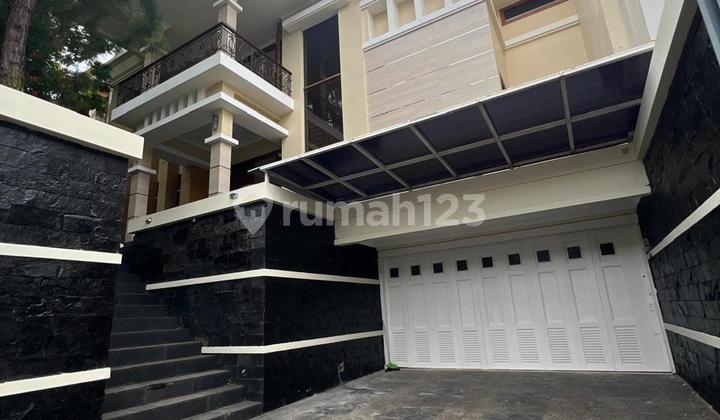 Rumah Kontrakan di Kompleks Setra Duta Dago Mainroad 2