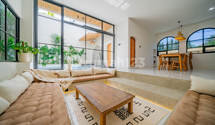 Full Furnished-Villa Mediterania Cantik-SHM-Siap Huni-Balangan Full Furnished-Villa Mediterania Cantik-SHM-Siap Huni-Balangan