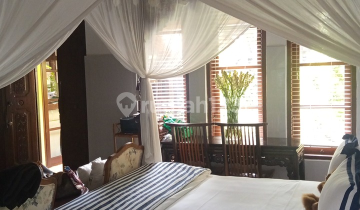 43-Year Leasehold Villa with West Facing View in Sanur, Rare Find 43-Year Leasehold Villa with West Facing View in Sanur, Rare Find