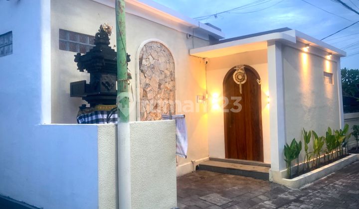 Villa Hadap Barat 1 Bedroom Mungil Kerobokan 2