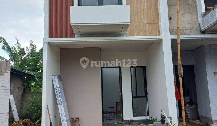 Rumah 2 Lantai Baru SHM di Jalan Raya Pengasinan, Depok