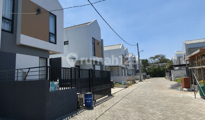 2-Story House Promotion in Wagir - Ready for KPR & Affordable Price 2