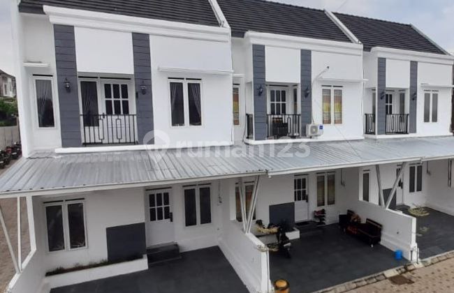 HUNIAN DUA LANTAI DENGAN DESAIN CLASSIC EROPA BELAKANG ARAYA MALANG 600 JUTAAN_MALANG 2