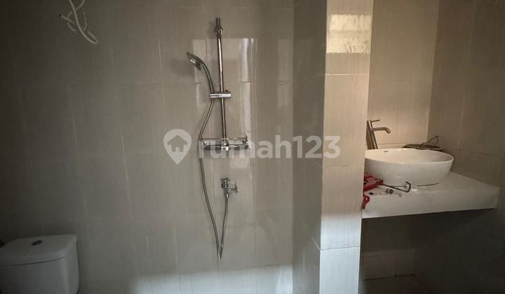 For Rent New Cheap 2-Story House Strategic Location