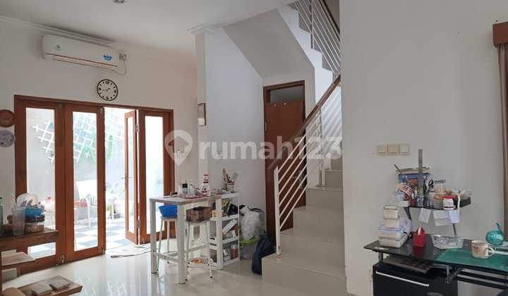 Rumah 2 Lantai Di Kawasan Jalan Kerta Dalem Denpasar Selatan 2