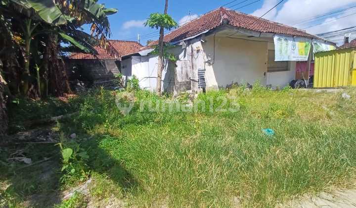 Land on Jl Pendidikan Sidakarya, South Denpasar, strategic location.