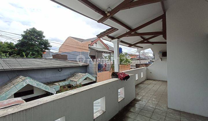 Rumah Megah 2 Lantai Bagus SHM di Bekasi, PondokMelati005 1