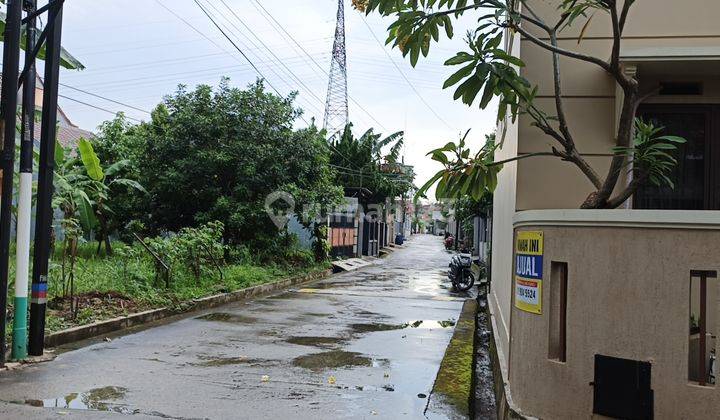 Rumah Megah 2 Lantai Gaya Modern di Bekasi, PondokMelati007 2