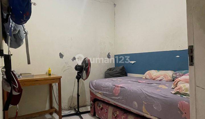 Rumah Furnished Bagus dengan SHM di Jl. Durian 1 SerpongUtara005 2