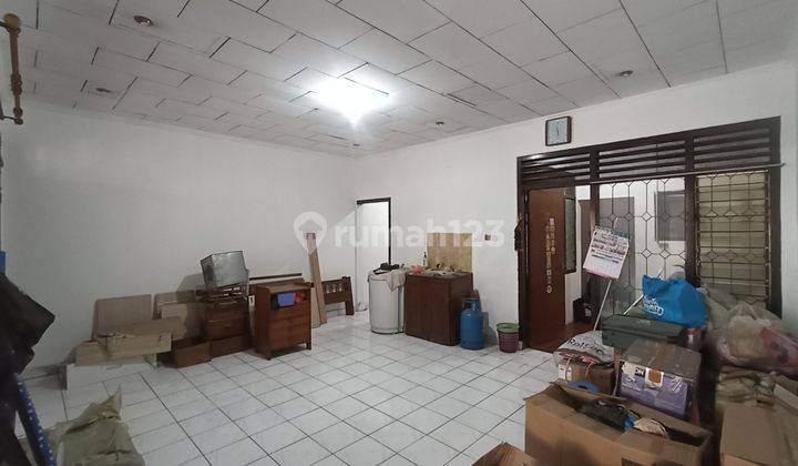 Rumah Megah 2 Lantai Bagus SHM di Bekasi, PondokMelati005 2