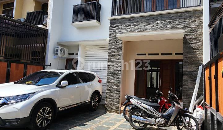 Rumah Baru Deket Tol Brigif SHM di Jagakarsa