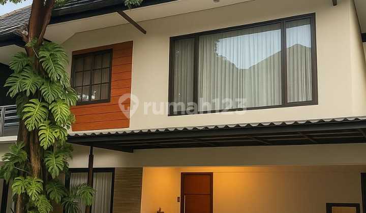 Dijual Rumah Furnished Fasilitas Kolam Renang + Rooftop Di Jagakarsa