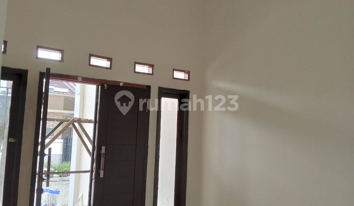 Rumah Ideal Satu Lantai di Lingkungan Harapan Indah (13646 Sri) 2