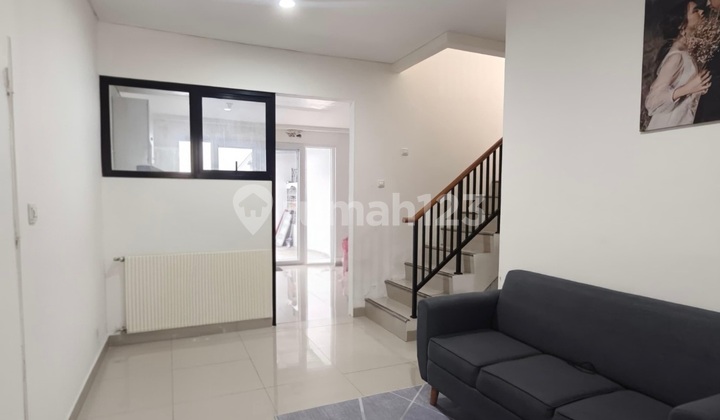 Rumah 2 Lantai di Harapan Indah 2, Listrik 2200W (13699 FD) 2