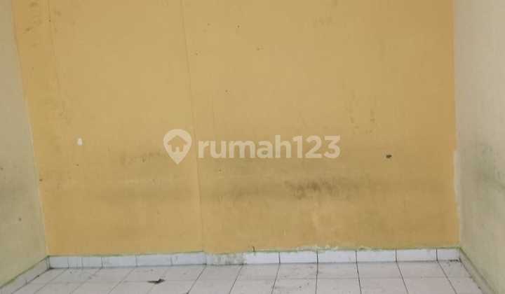 Multi-Purpose Shop House in a Strategic Location at Taman Harapan Baru 22182 Mar.