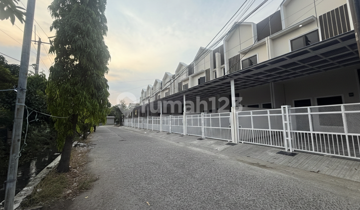 Rumah Tiga Kamar Konsep Menawan di Pesona Anggrek (73637 Lan) 2