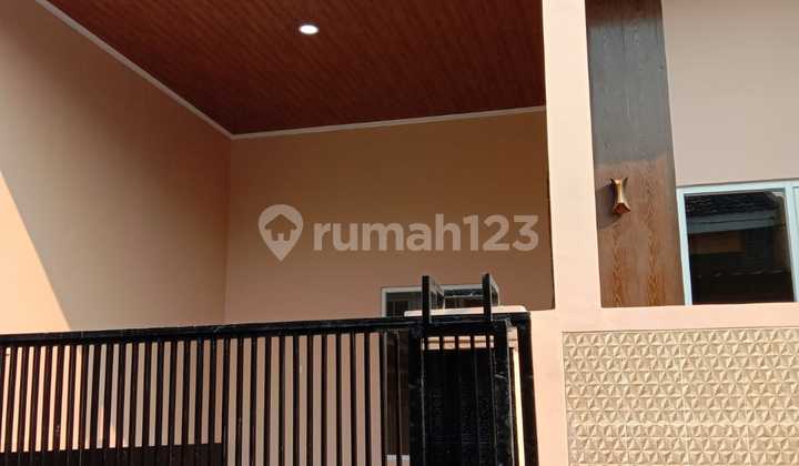 Rumah Strategis Harapan Indah 750 Juta Siap Pakai (13665 Dv) 2