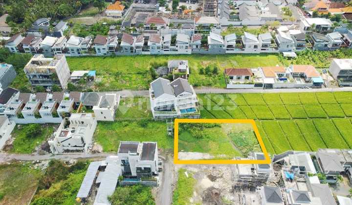 Di Jual Tanah Lokasi Brawa Canggu Kuta Utara Badung