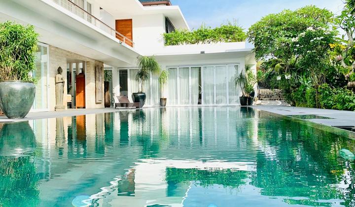 For Sale Luxury Villa Location Cerita Mas Tumbak Bayuh Canggu North Kuta Badung