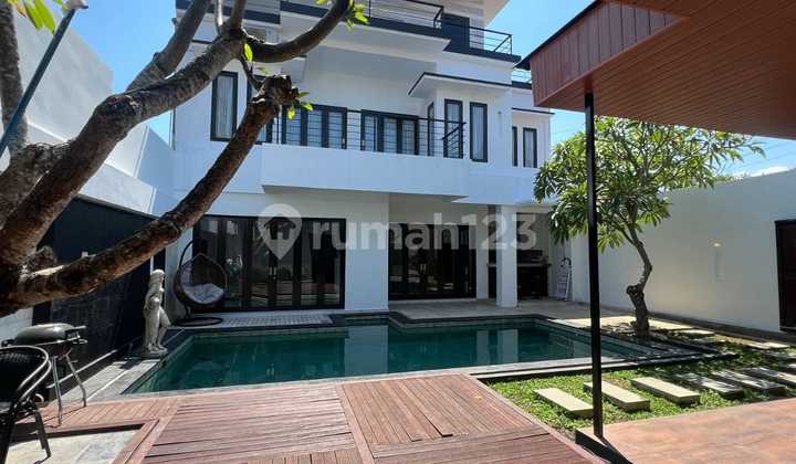 For Sale Villa Location Merta Agung Kerobokan North Kuta Badung