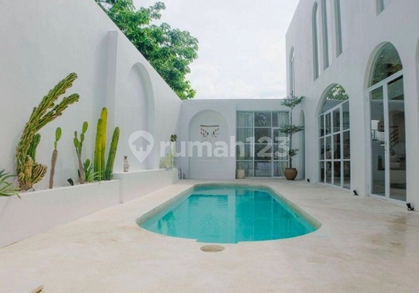 Di Jual Villa Lokasi Jimbaran Kuta Selatan Badung