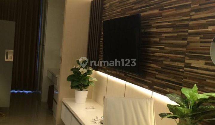 Disewa Apartemen Dago Suites 1BR 1KT Furnished Lux Dekat Beverly Butik UNPAD ITB Sabuga View 2