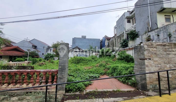 FOR SALE: Land Plots in Cigadung Dago Housing Complex near Tubagus Dipatiukur, Cisitu, Cikutra, and ITB Unpad Campus – Suitable for House or Office. FOR SALE: Land Plots in Cigadung Dago Housing Complex near Tubagus Dipatiukur, Cisitu, Cikutra, and ITB Unpad Campus – Suitable for House or Office.