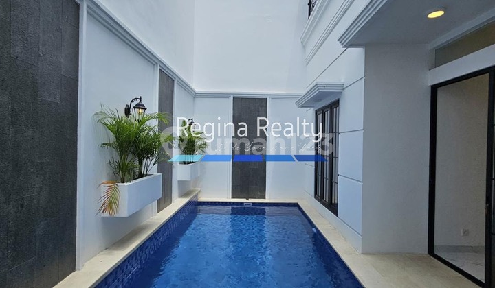 FOR SALE PONDOK INDAH BRAND NEW HOUSE MODERN CLASSIC DESIGN