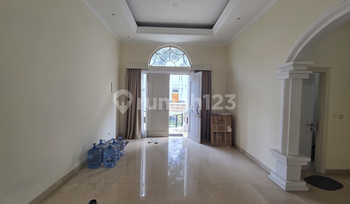 Disewakan Rumah Pik 450 Meter 2