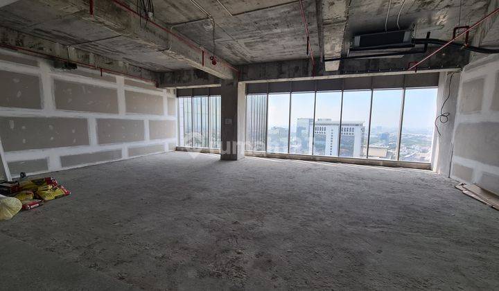 Disewakan Office Goldcoast Pik 270 Meter 3