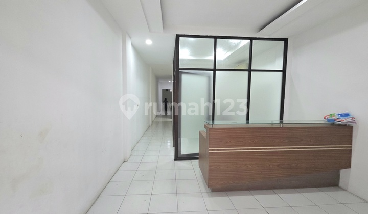 Disewakan Ruko Pluit 4 Lantai Disewakan Ruko Pluit 4 Lantai