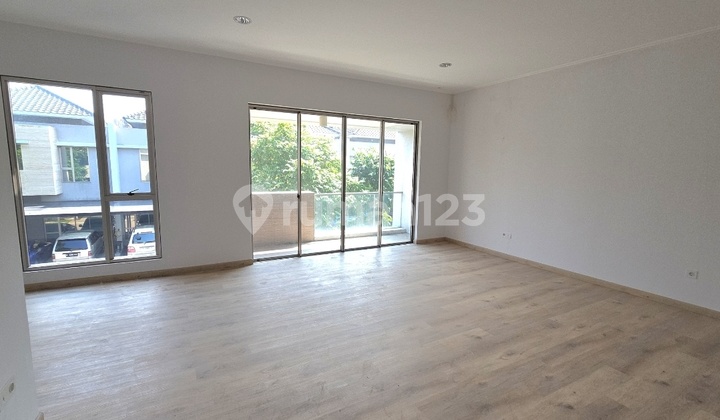 For Rent Pik Brand New House 200m