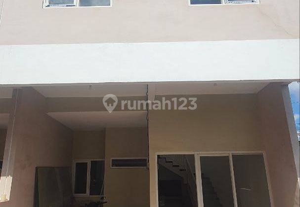 Dijual Rumah Baru Kutisari Selatan Dekat Univ Kristen Petra 2