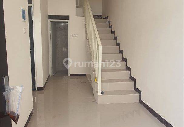 DIJUAL RUMAH MURAH MERIAH LOKASI KUTISARI SELATAN DKT UNIV PETRA 2