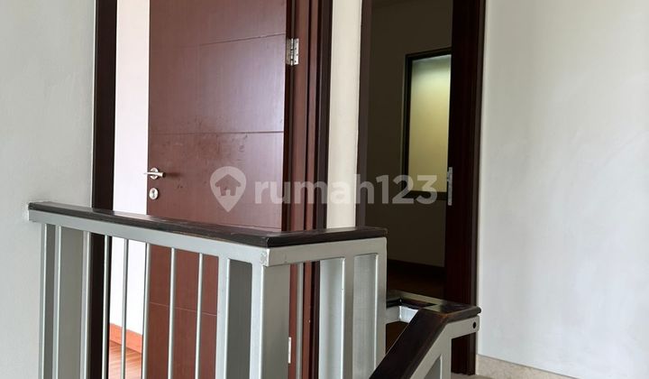 Quick Negotiation, Nice and Spacious House in Golf Island, Orchestra PIK 1